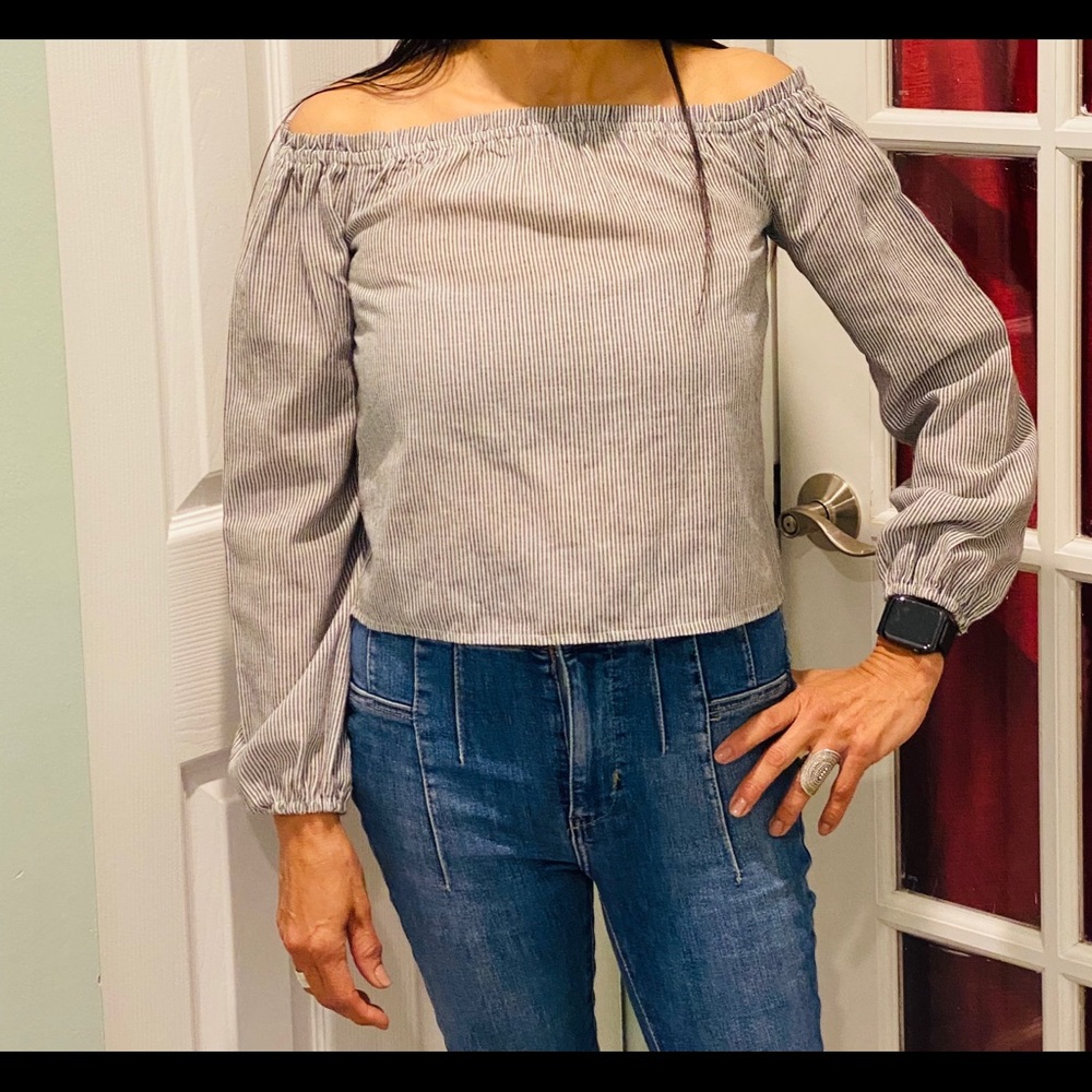Brandy Melville Off the Shoulder Top Blue Striped - Picture 2 of 10
